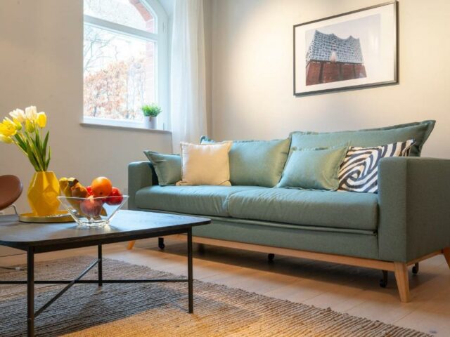 Spacious 3-bedroom apartment near Eilbekpark