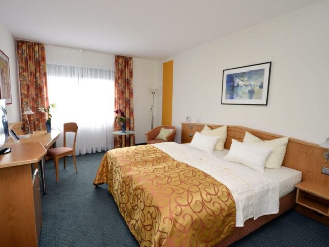 Hotel Panorama Hamburg-Billstedt ****